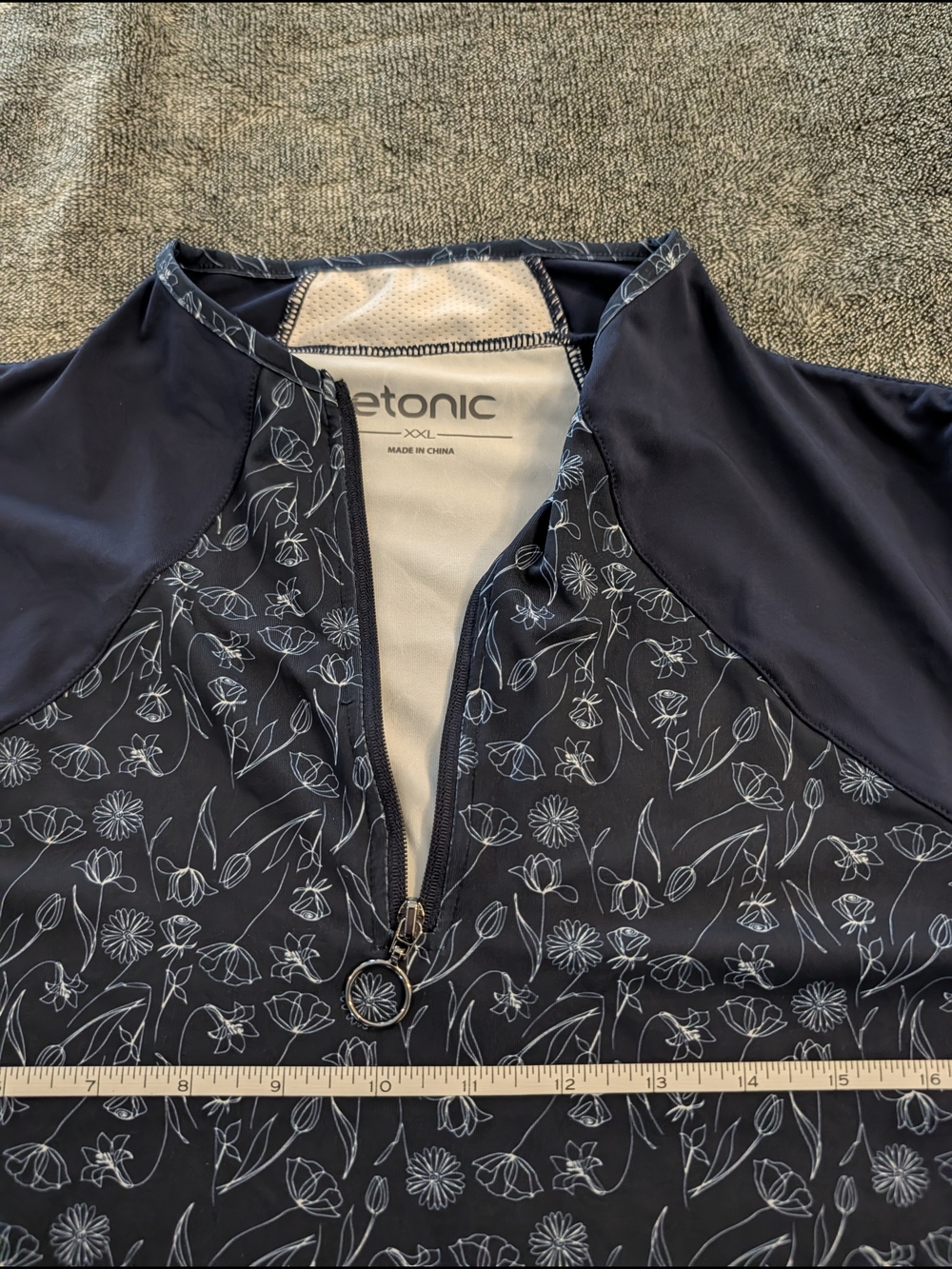 Tonic Navy Floral Zip-Front Women’s Top